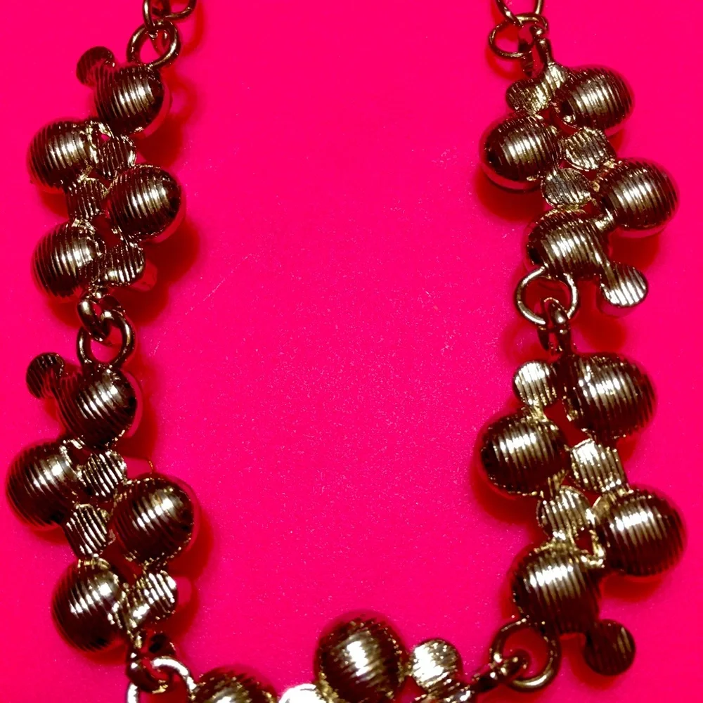 Beautiful Rhinestone necklace 22” - Picture 6 of 9